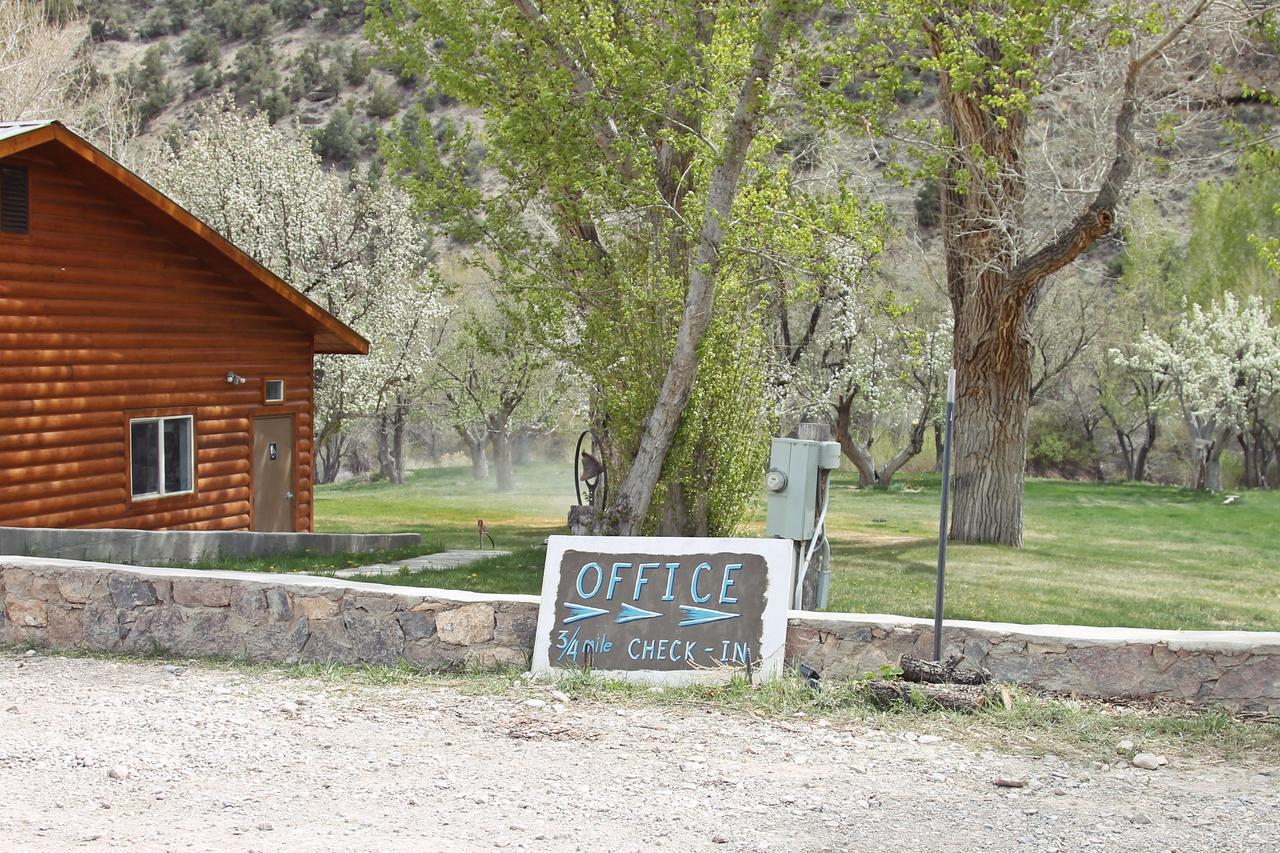 Hidden Canyon Retreat Baker Luaran gambar